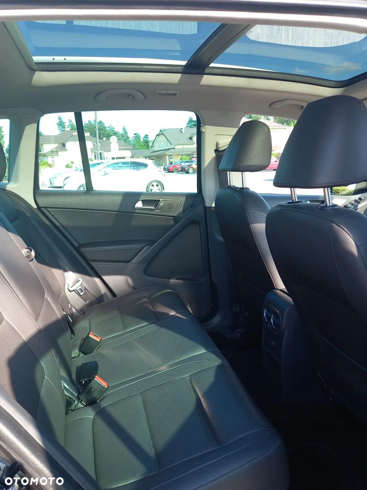 Volkswagen Tiguan - 10
