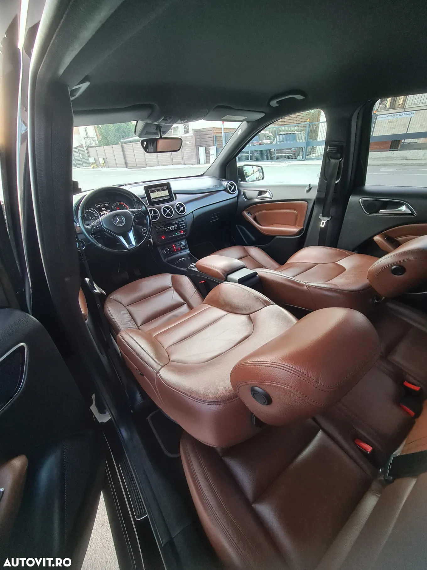 Mercedes-Benz B 200 CDI (BlueEFFICIENCY) 7G-DCT - 20