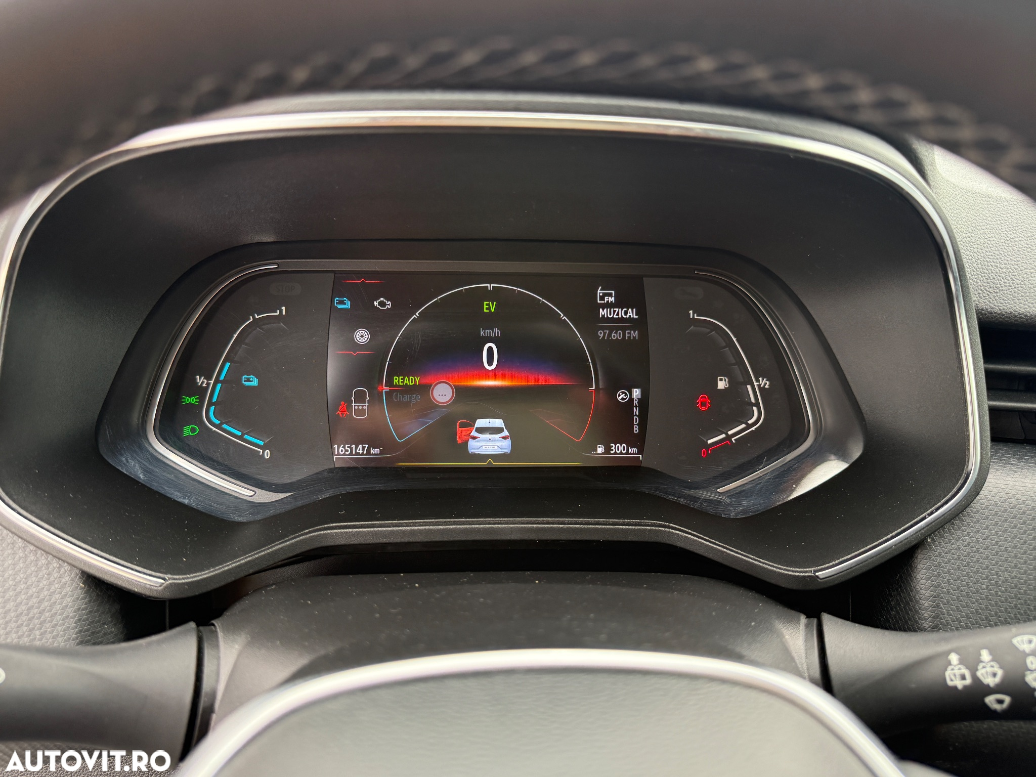Renault Clio E-TECH Hybrid 140 BUSINESS EDITION - 6
