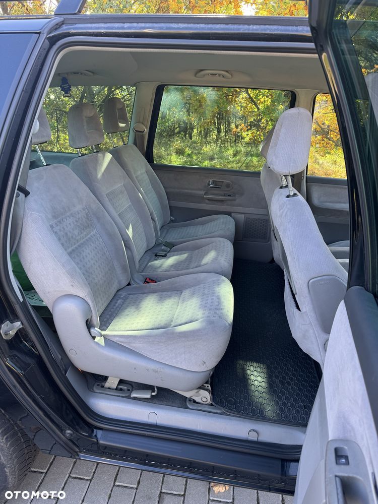 Volkswagen Sharan - 8