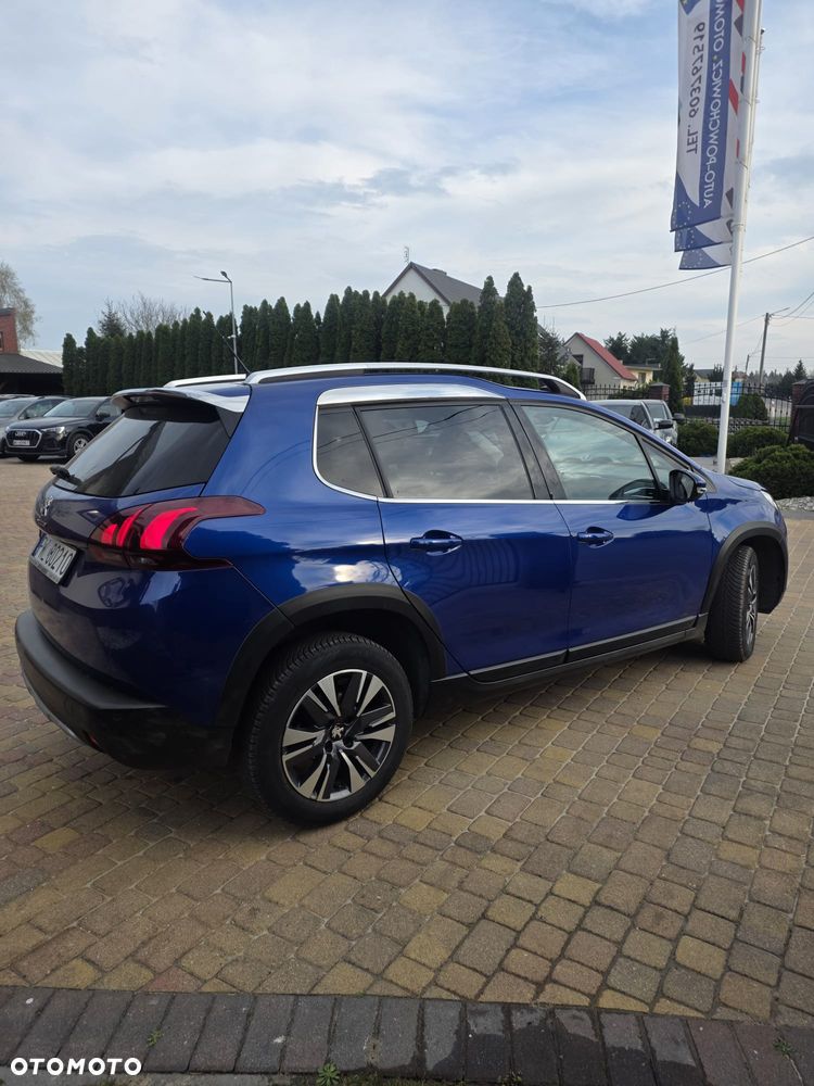 Peugeot 2008 PureTech 130 EAT8 Allure - 9