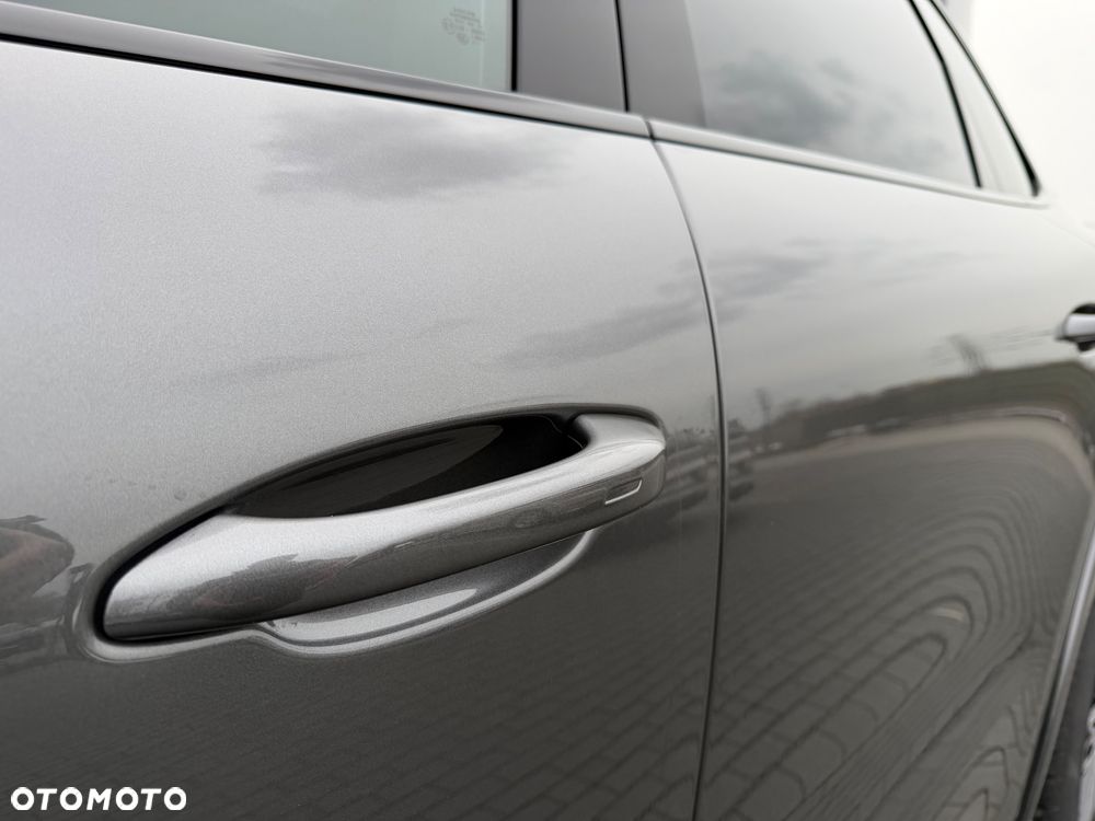 Porsche Cayenne - 20