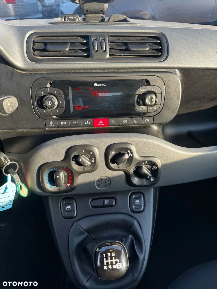 Fiat Panda 1.0 Hybrid Trussardi - 23
