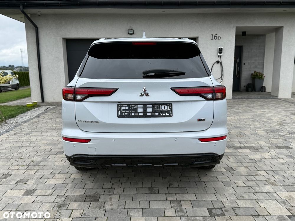 Mitsubishi Outlander 2.4 4WD CVT Intense - 5