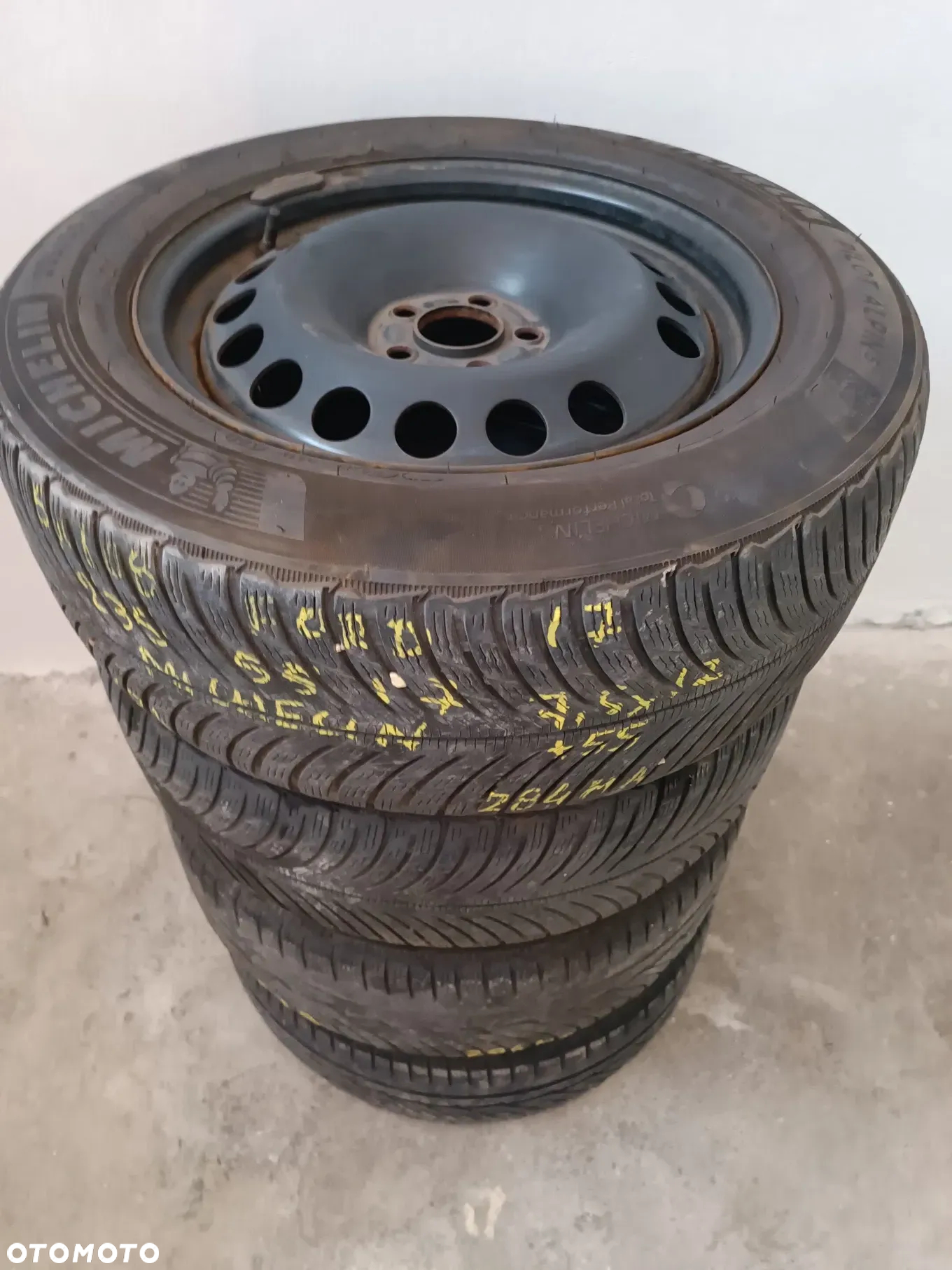 5x108 Felgi Stalowe Stal 17 Koła zimowe zima FORD MONDEO MK5 KUGA I II 2 GALAXY MK3 III SMAX II 2 VOLVO S60 CROSS COUNTRY CC V60 CC XC70 III 3 Legnica ALU-RAD 235/55 5mm - 2