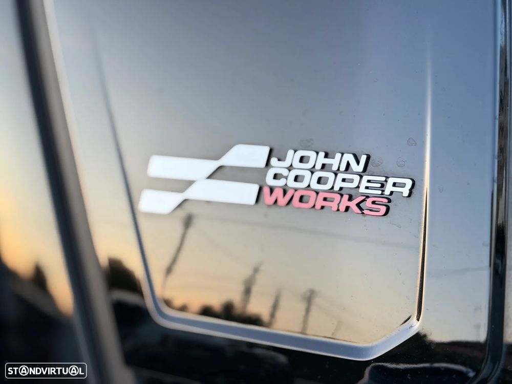 MINI Countryman E JCW L - 16