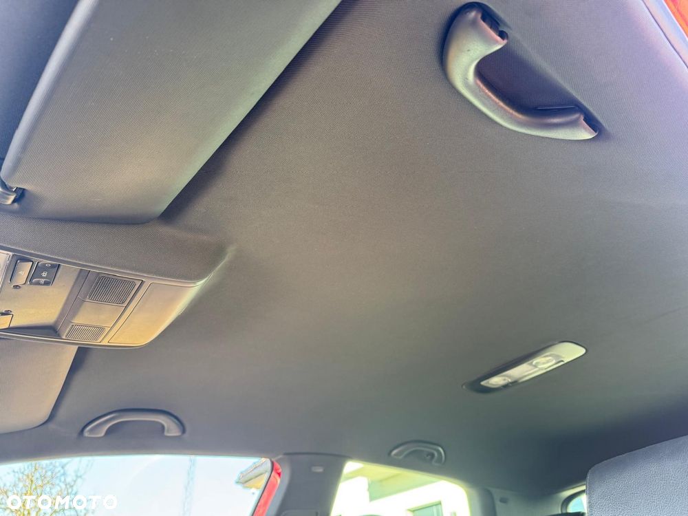 Volkswagen Golf VI 2.0 TSI GTI - 19