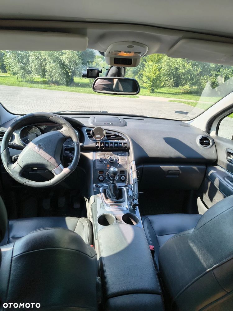 Peugeot 3008 2.0 HDi Premium+ - 5
