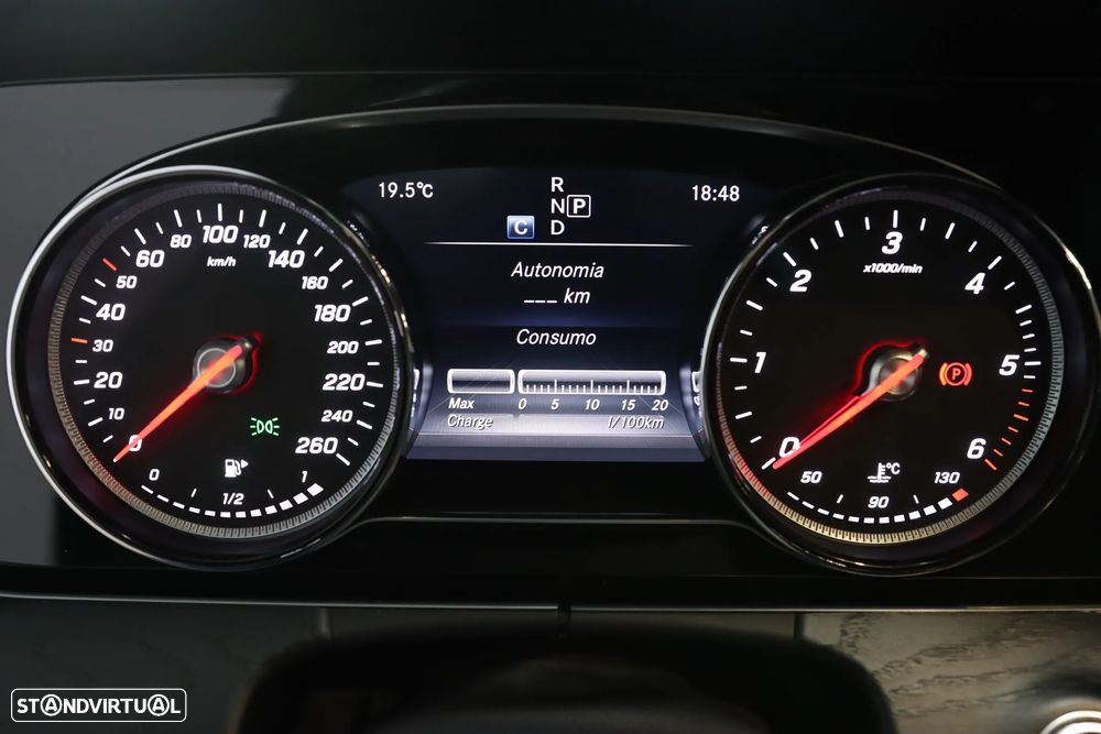 Mercedes-Benz E 220 d 4-Matic All Terrain Avantgarde + - 17