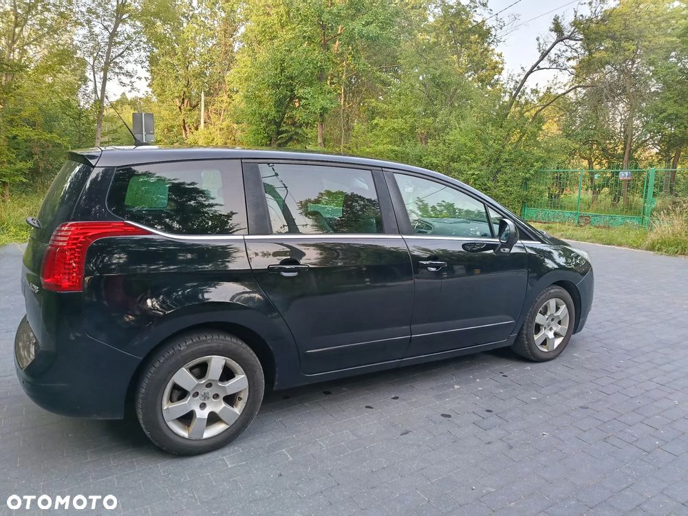 Peugeot 5008 2.0 HDi Premium - 5