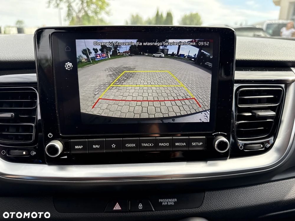 Kia Stonic 1.0 T-GDI L - 24