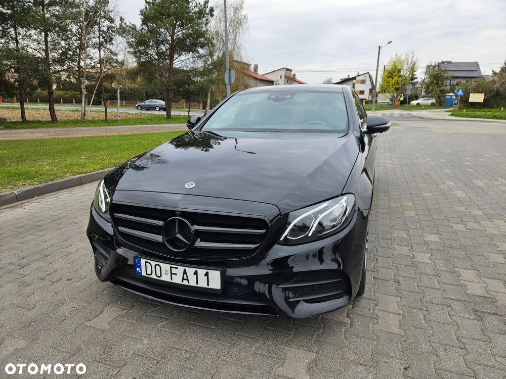 Mercedes-Benz Klasa E 220 d 9G-TRONIC - 20
