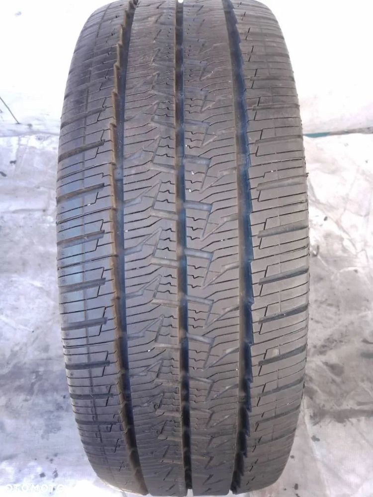 Continental VanContact 4SEASON 225/65 R16C 112/110R 2020 8-8.5mm - 1