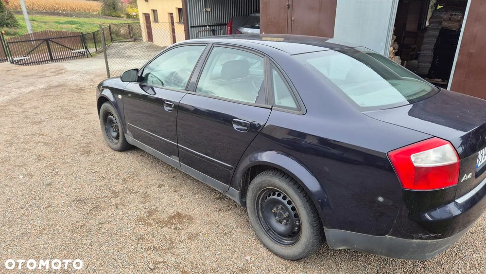 Audi A4 Limousine 2001 photo 2