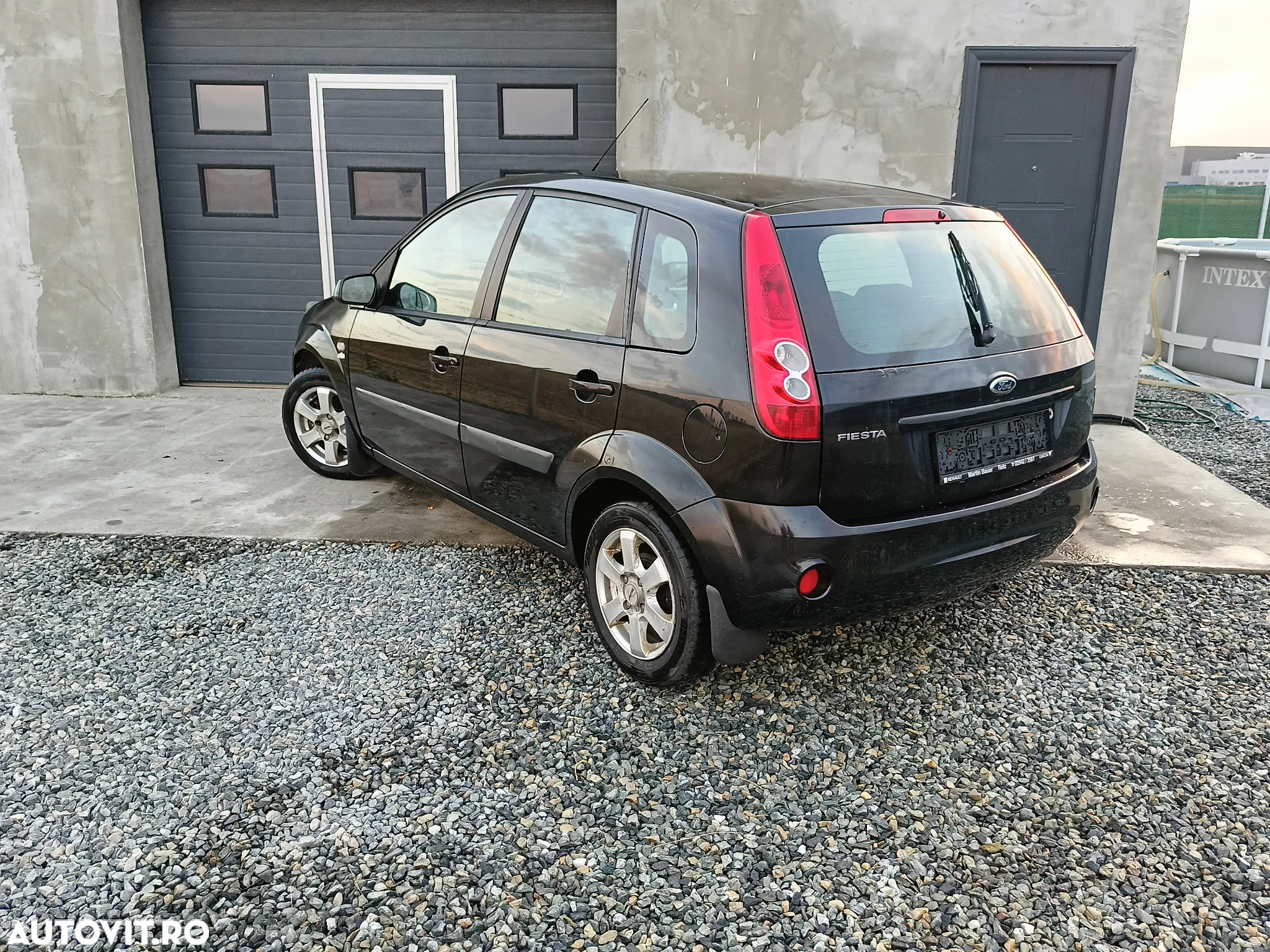 Ford Fiesta 1.25i Ambiente - 3