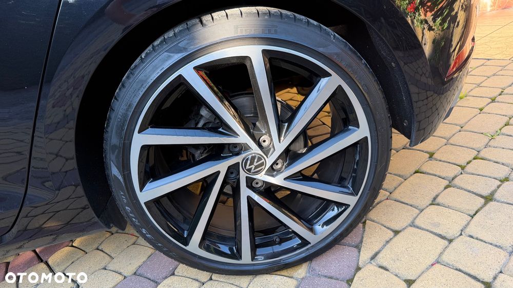 Volkswagen Golf 1.6 TDI BlueMotion Technology DSG Comfortline - 35