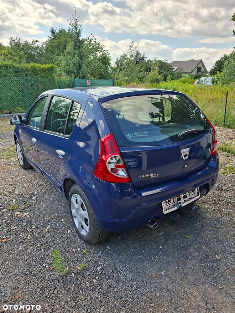 Dacia Sandero - 4