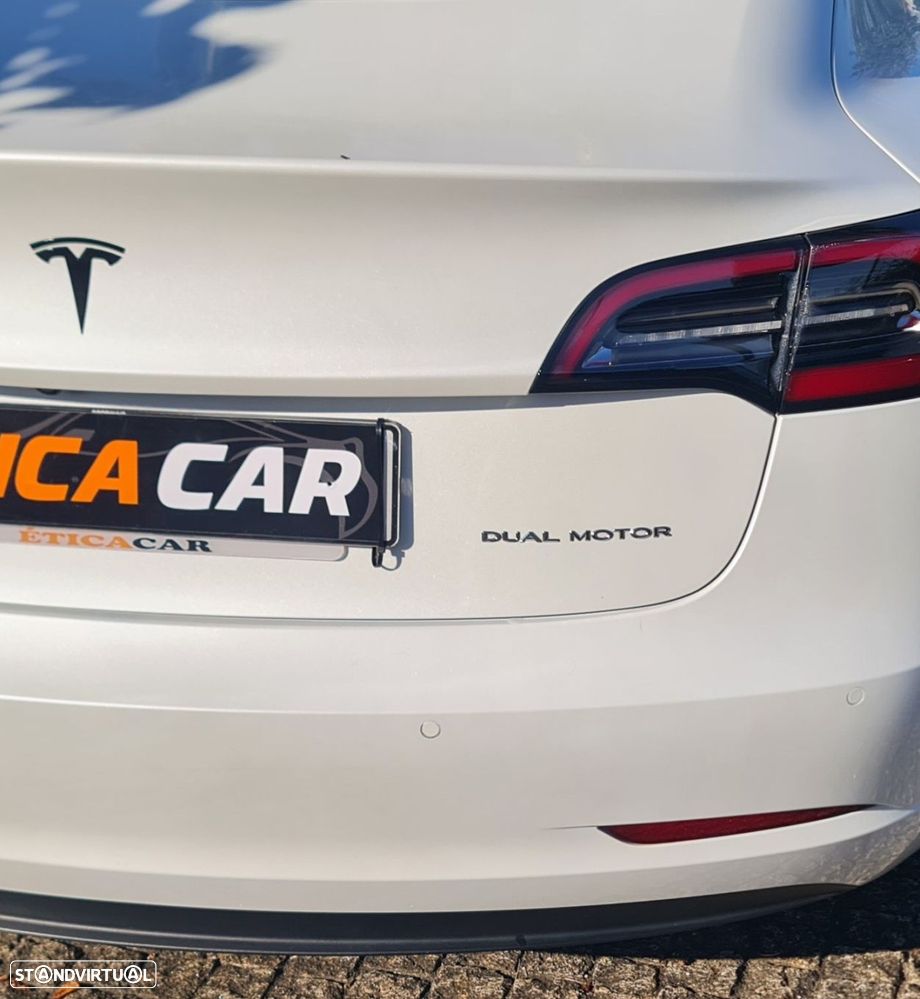 Tesla Model 3 Long-Range Dual Motor AWD - 43