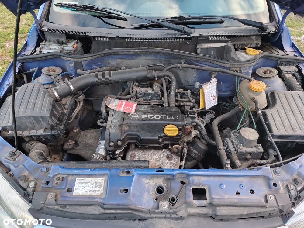 Opel Corsa - 8