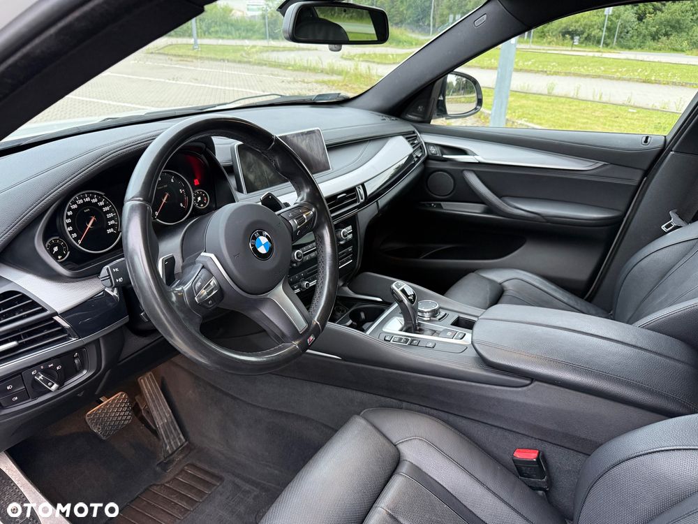 BMW X6 xDrive40d - 9