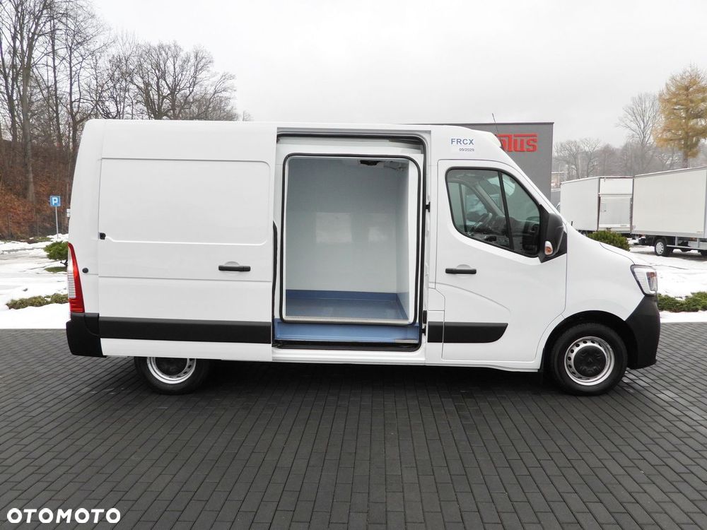 Renault MASTER FURGON CHŁODNIA  -10*C ZASILANIE 230V TEMPOMAT NAWIGACJA LEDY KLIMATYZACJA  150KM - 9
