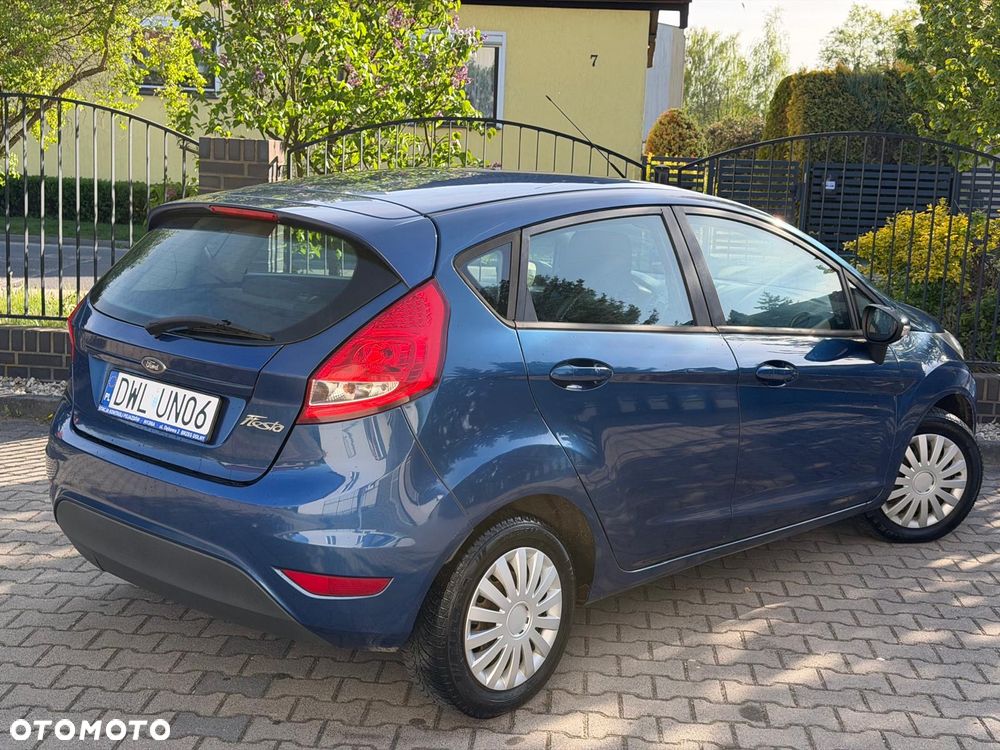 Ford Fiesta 1.25 Ambiente EU5 - 3