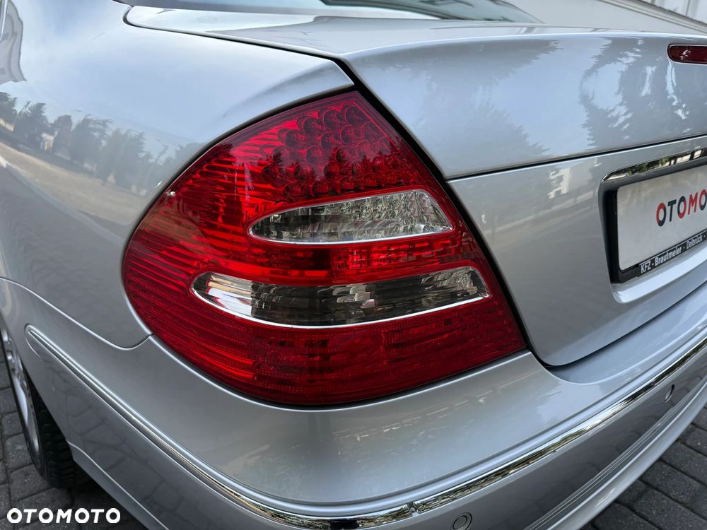 Mercedes-Benz Klasa E 200 Kompressor Automatik Avantgarde - 22