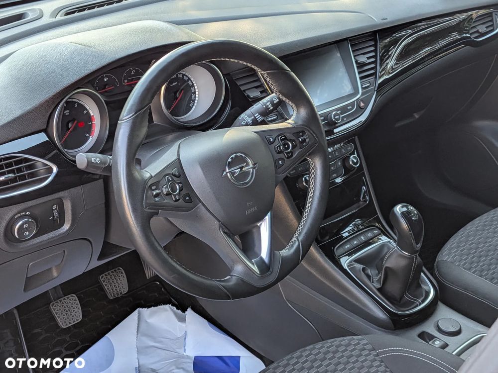 Opel Astra 1.4 T Dynamic S&S - 30