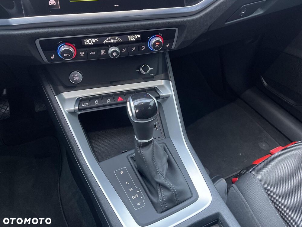 Audi Q3 Sportback - 11