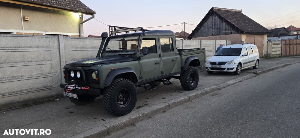 Land Rover Defender 110 Cab - 11