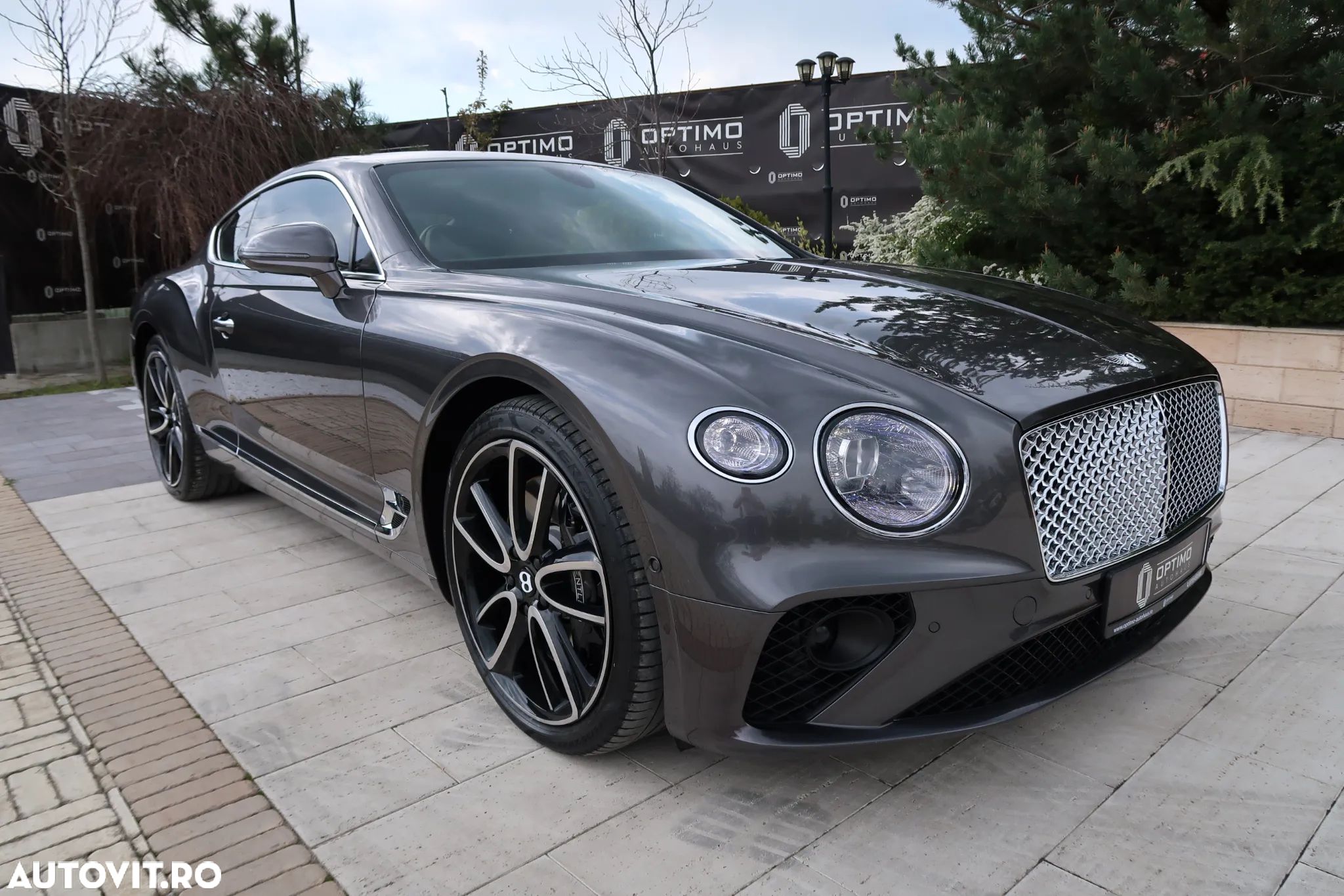 Bentley Continental - 1