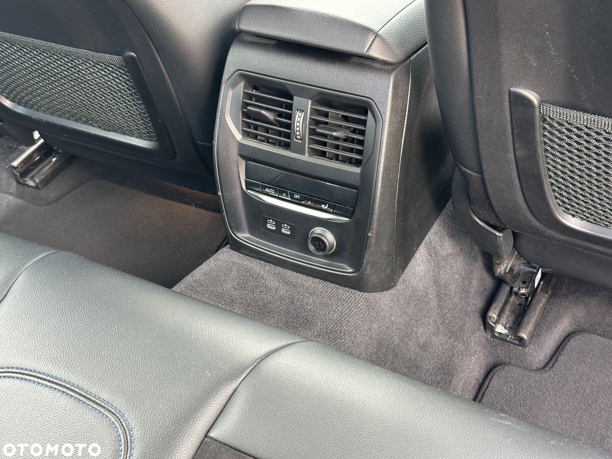 BMW Seria 3 318d - 17