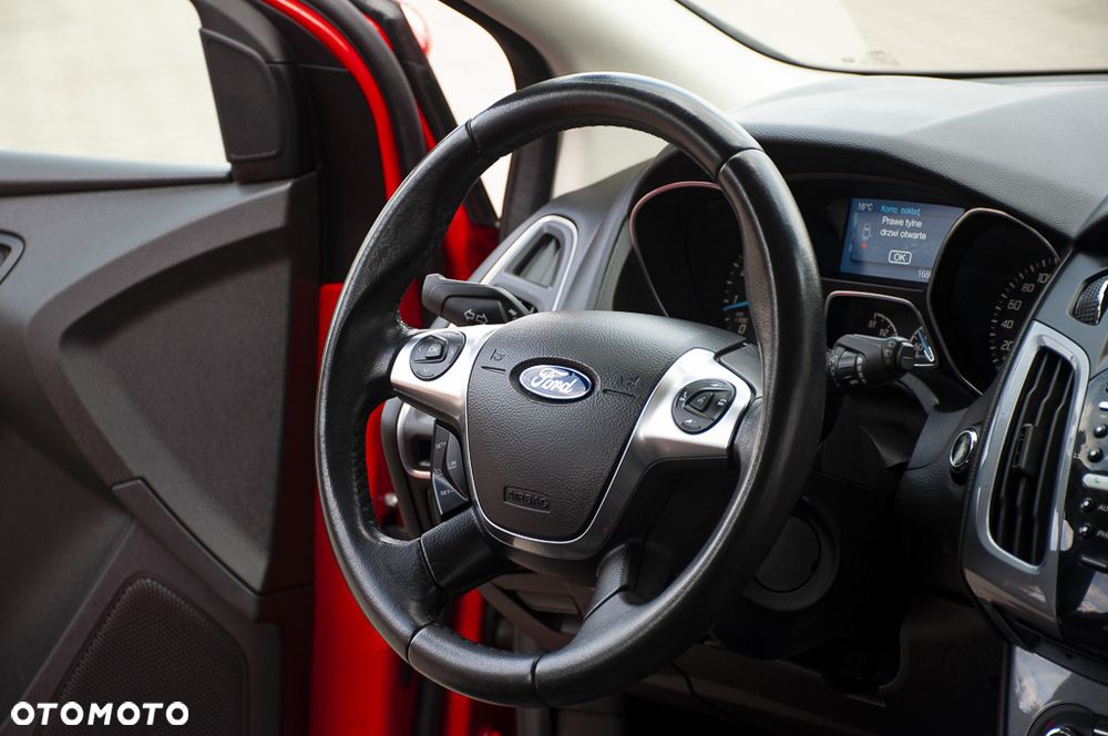 Ford Focus 1.6 EcoBoost Start-Stopp-System Titanium - 27