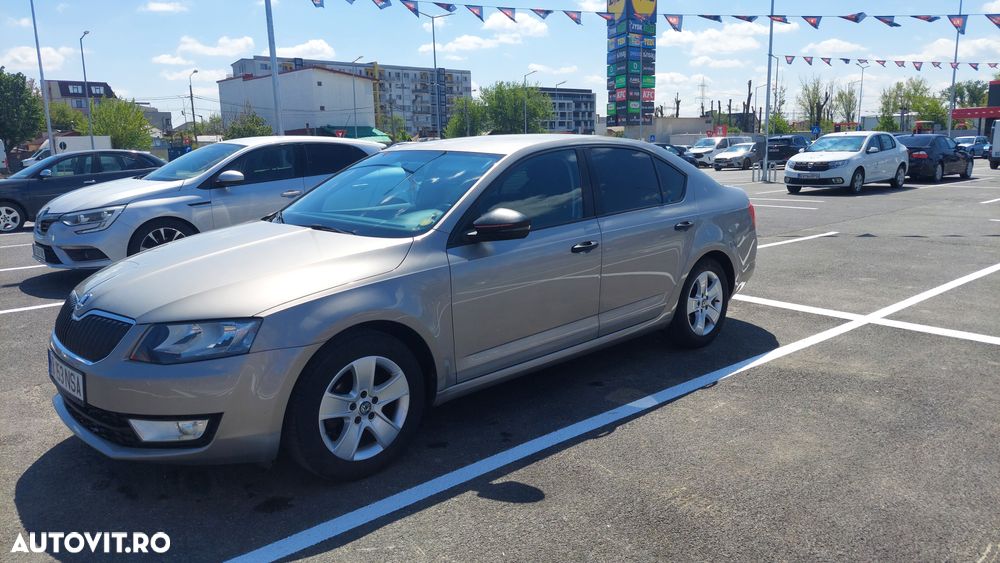 Skoda Octavia 1.6 TDI Ambition - 5