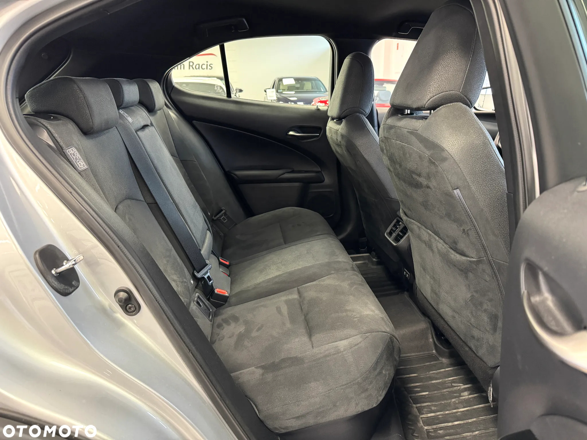 Lexus UX 200 Luxury Line - 8