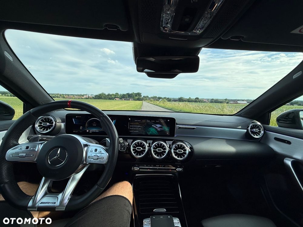 Mercedes-Benz Klasa A AMG 35 4Matic AMG Speedshift DCT 7G - 15