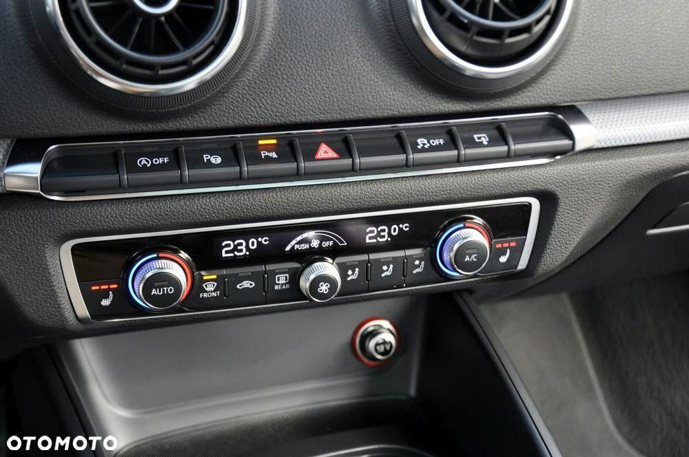 Audi A3 Sportback - 33