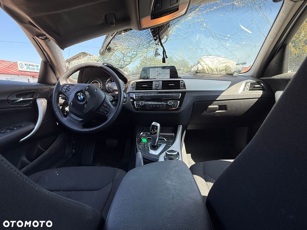 BMW Seria 1 118i GPF Sport Line - 19