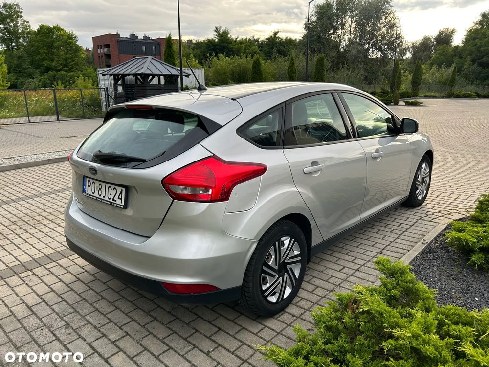 Ford Focus 1.5 TDCi Trend - 4
