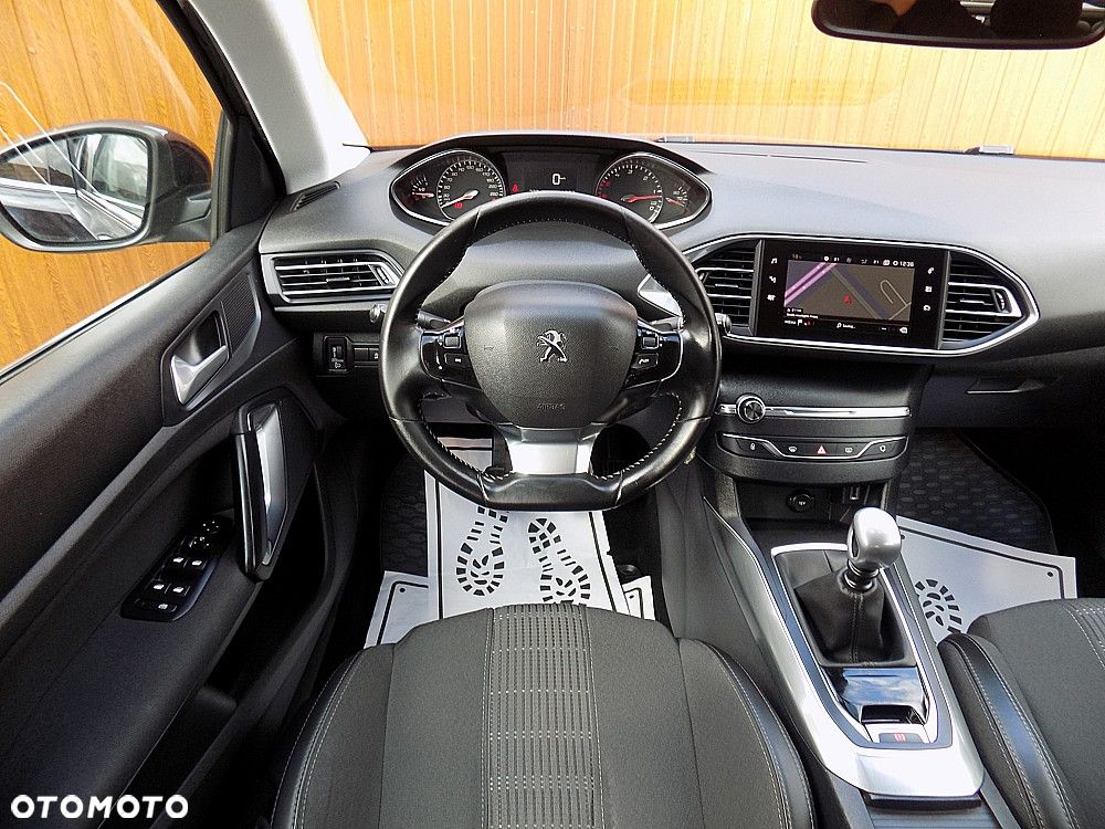Peugeot 308 BlueHDi 130 Stop & Start Allure - 14