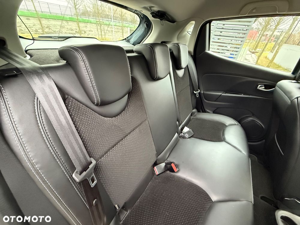 Renault Clio 0.9 TCe Business - 17