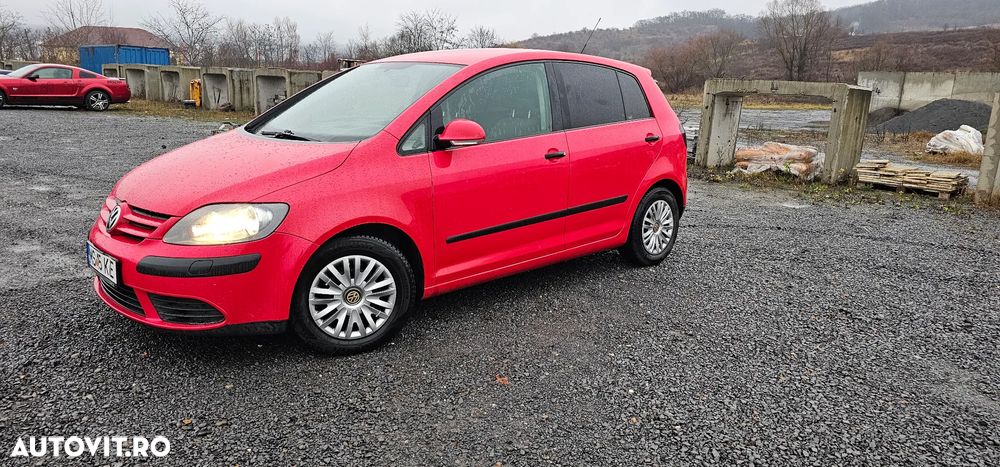 Volkswagen Golf Plus 1.9 TDI Comfortline - 1