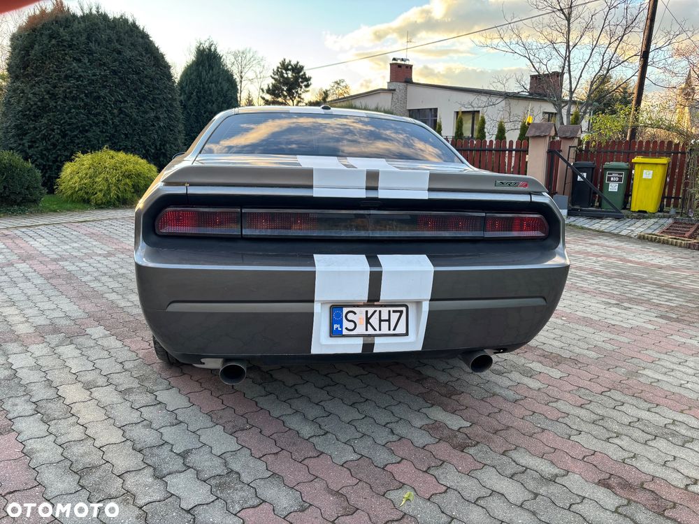 Dodge Challenger ver-automatik-srt-392 - 21