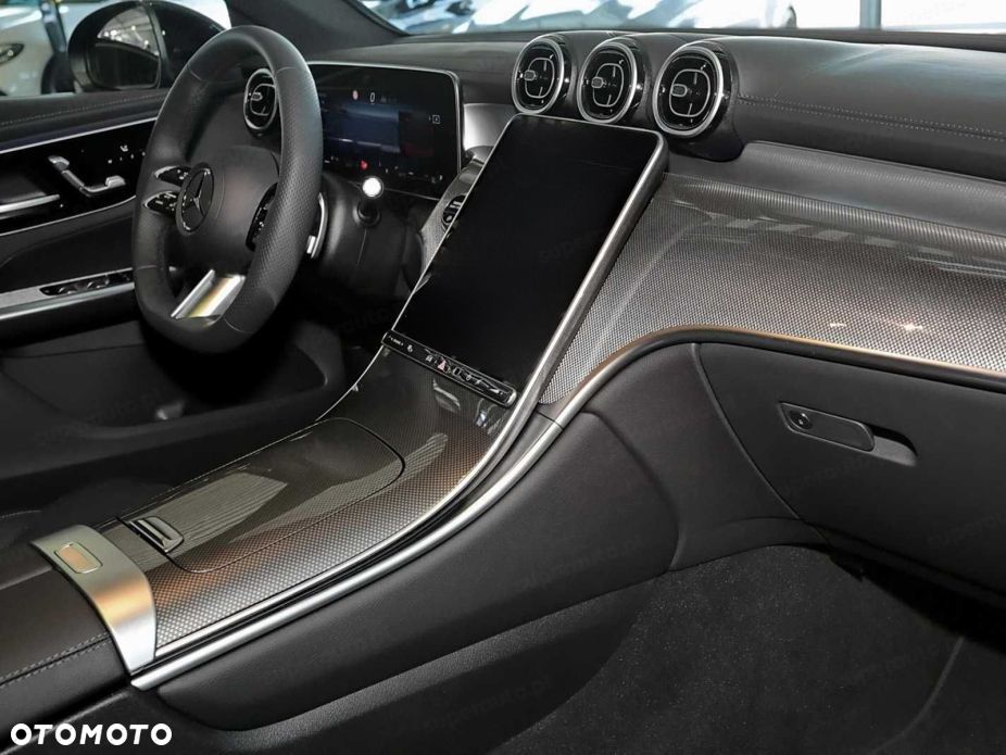 Mercedes-Benz GLC 300 mHEV 4-Matic AMG Line - 14