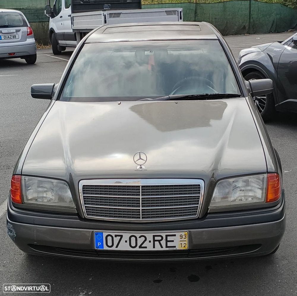 Mercedes-Benz C 220 D - 1