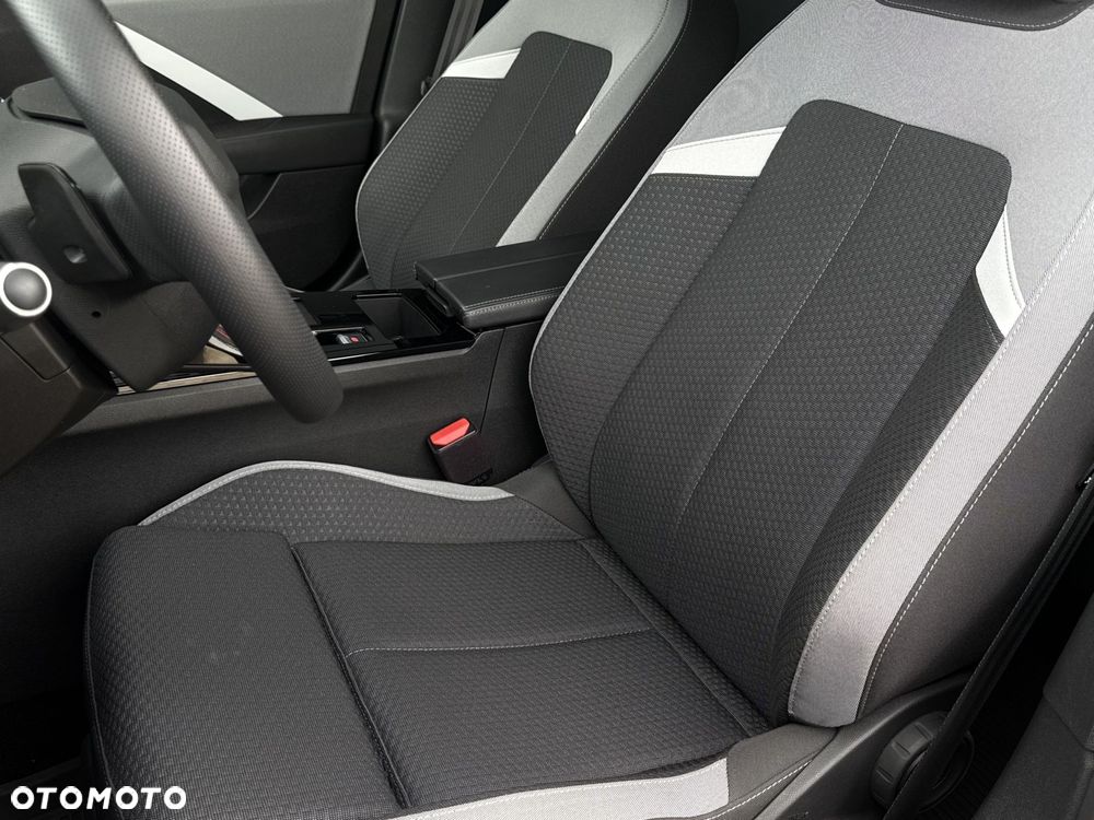 Opel Astra 1.2 T Edition S&S - 10