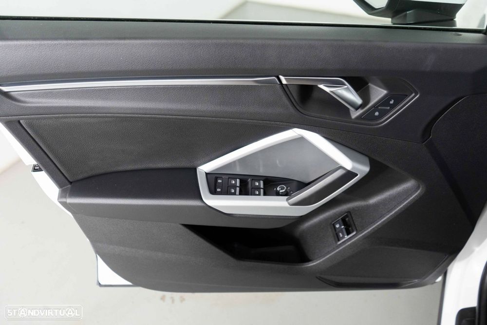 Audi Q3 45 TFSIe S tronic - 21