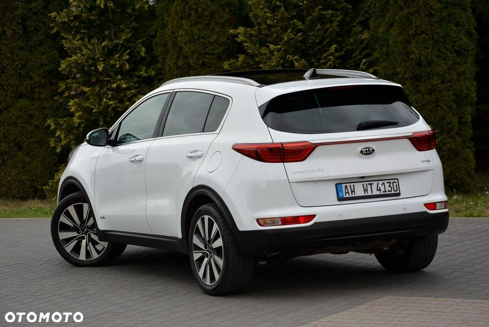 Kia Sportage 2,0 CRDI AWD Platinum - 5