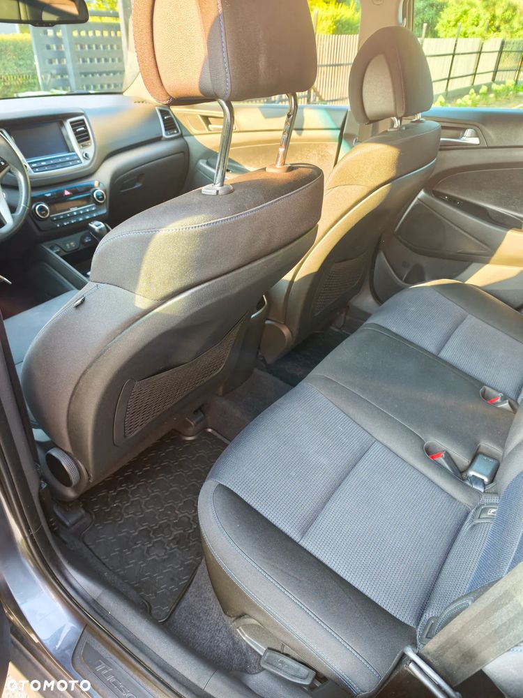 Hyundai Tucson 1.7 CRDI BlueDrive Comfort 2WD - 9