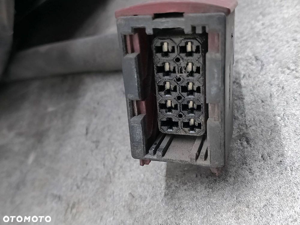 LAMPA PRZÓD LEWA XENON VOLVO XC90 ( 02-14 ) 30678186 89009436 - 6